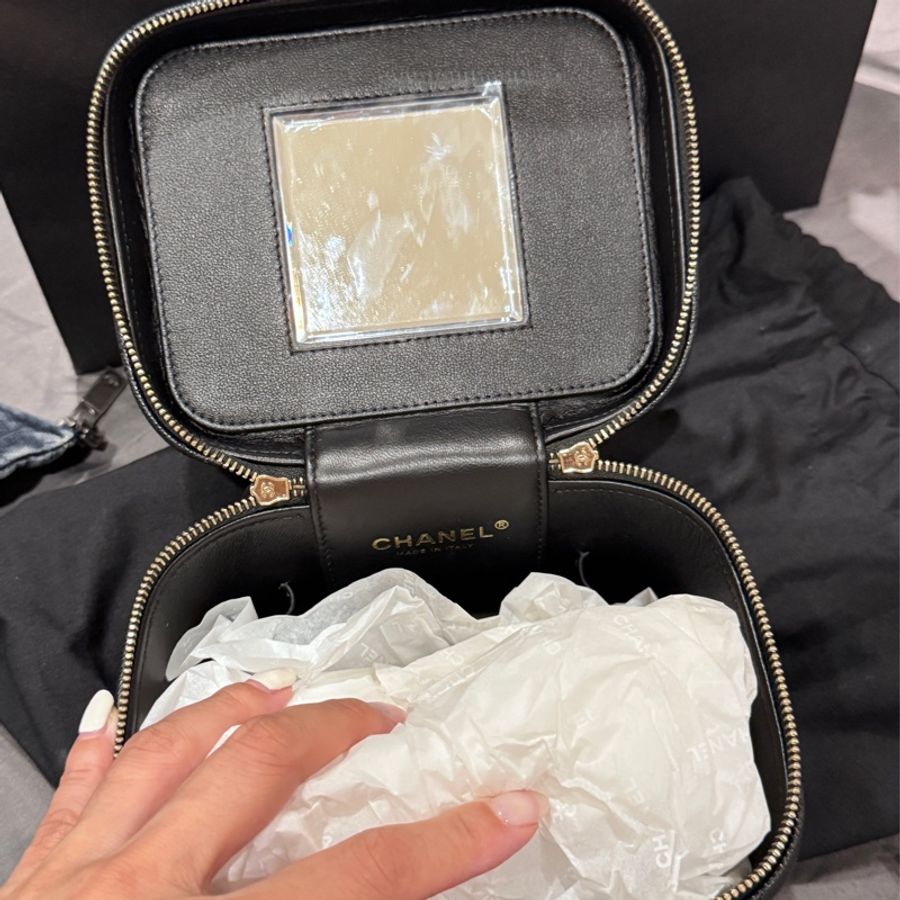 Chanel 化妝盒手提肩背-2