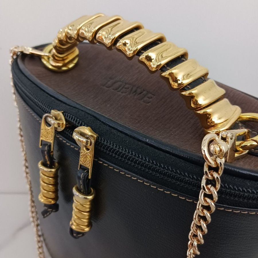LOEWE-4