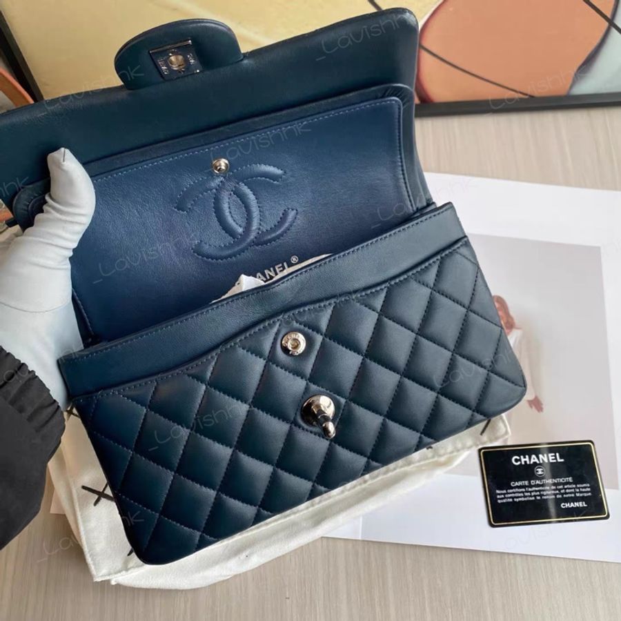 CHANEL 深藍色CF小號羊皮銀扣-6