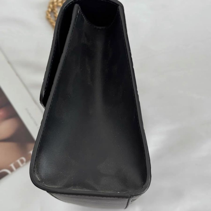 Gucci • 經典黑色壓紋老花 Padlock 月光寶盒 中號-4