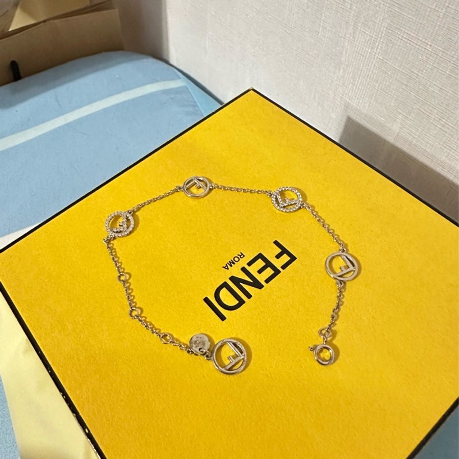 fendi 銀色手鍊-2