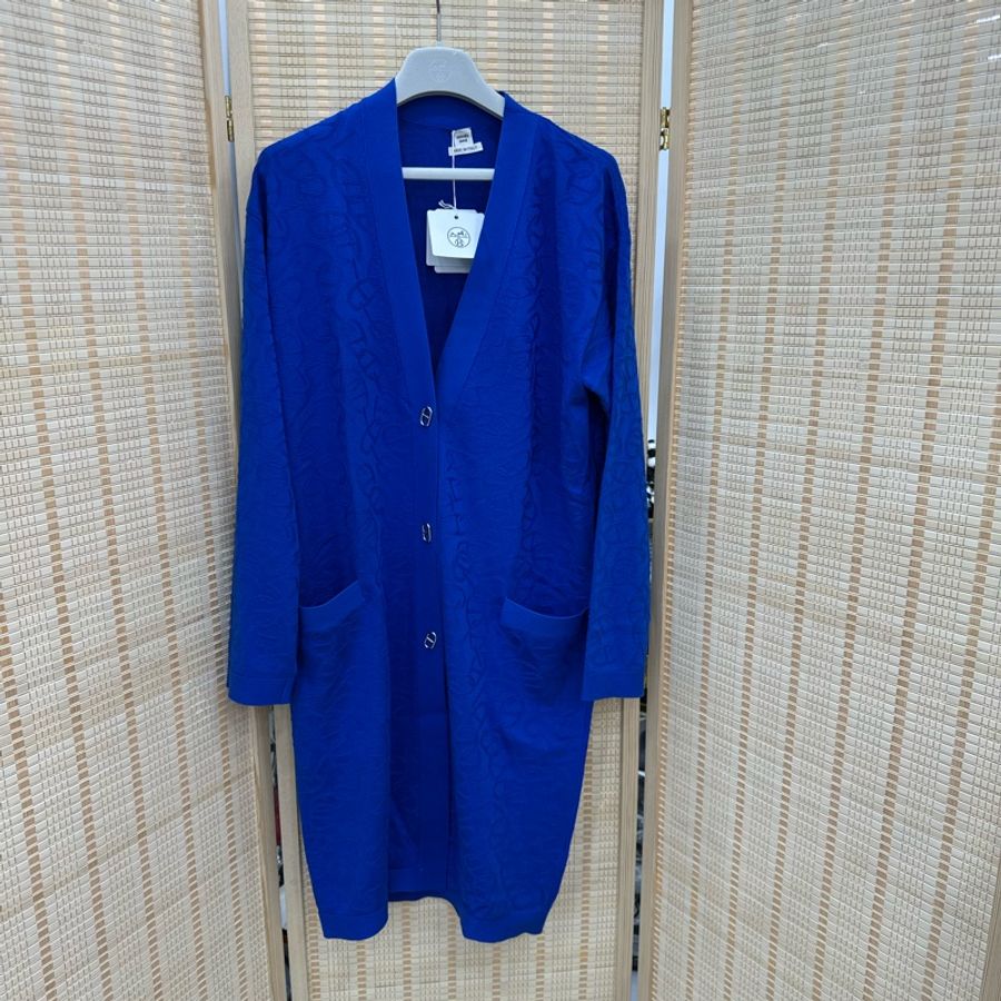 愛馬仕Hermes Roulis 豬鼻子 暗紋LOGO 長款開衫 40碼 全新有吊款 Cadigan Long 編號4E2732DC6040-5