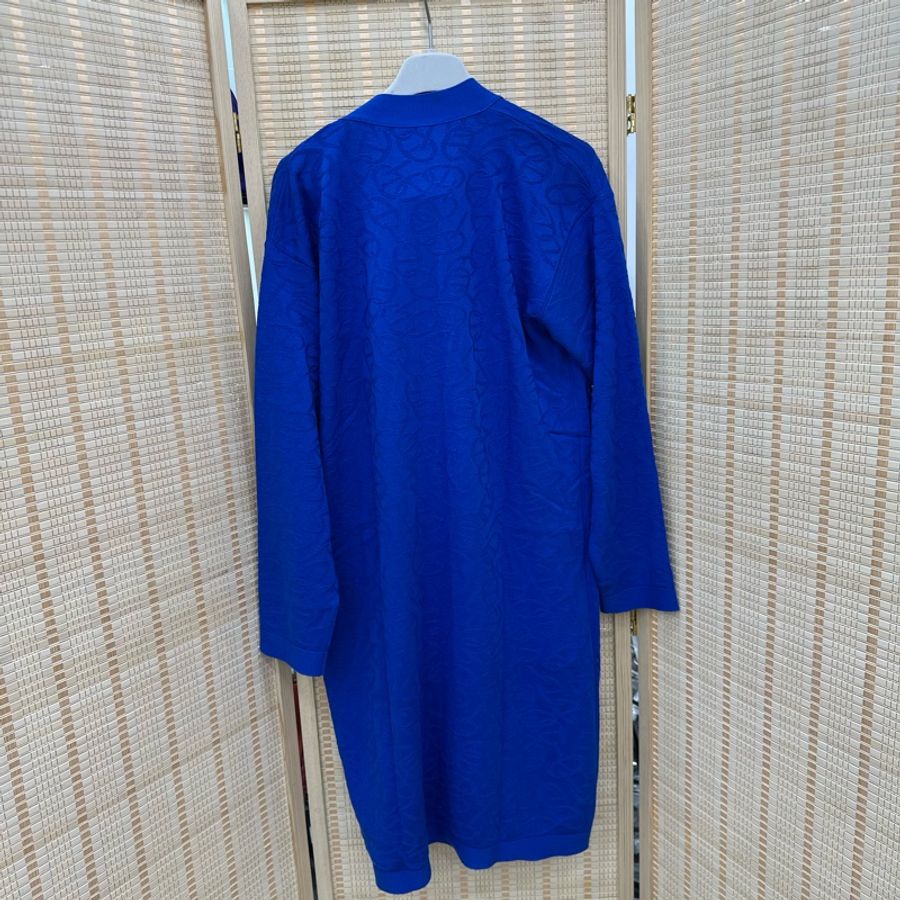 愛馬仕Hermes Roulis 豬鼻子 暗紋LOGO 長款開衫 40碼 全新有吊款 Cadigan Long 編號4E2732DC6040-6