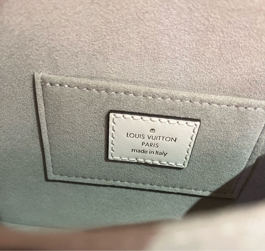 Louis Vuitton Mini Dauphine 達芙妮白色肩背斜背包-9