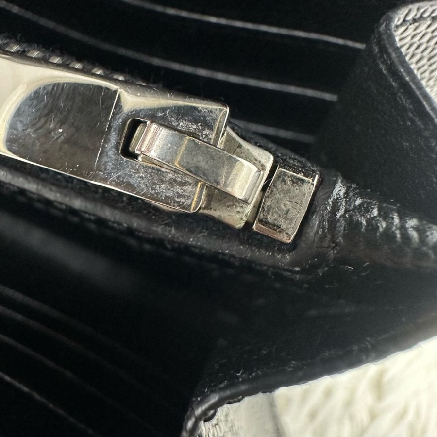 YSL 黑銀V紋荔枝皮WOC 鏈條包-24