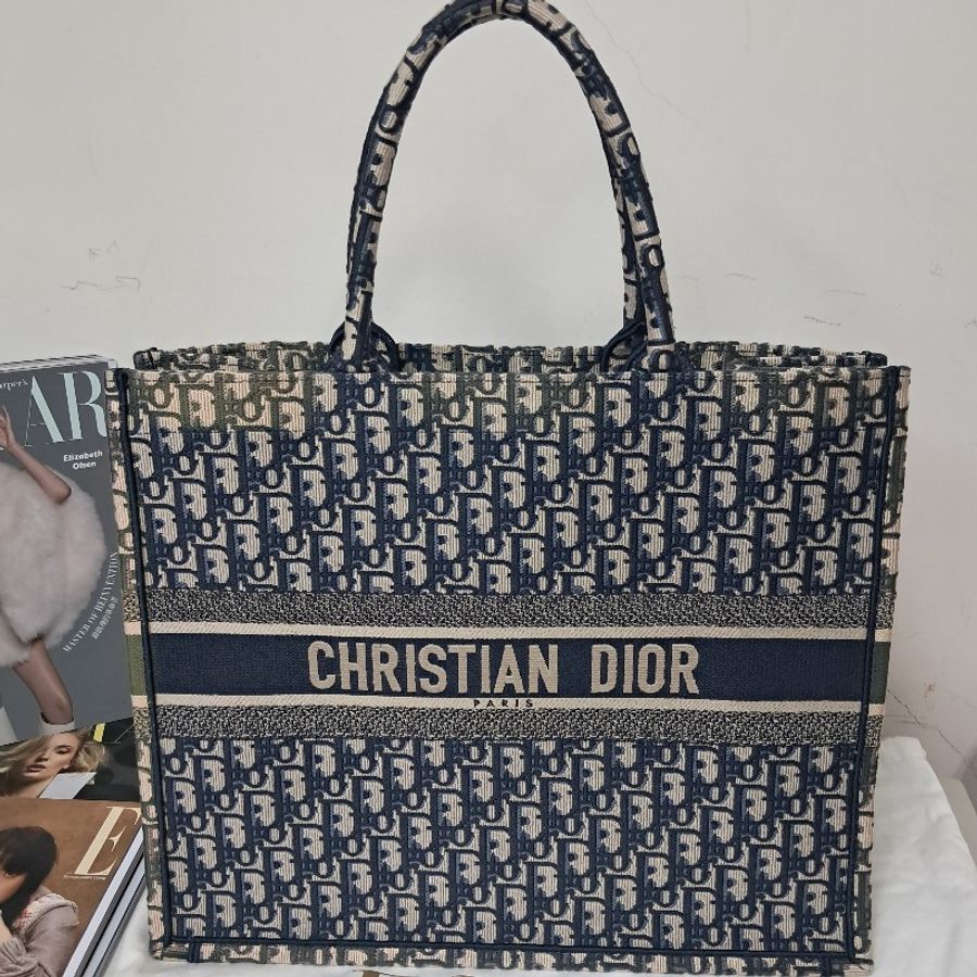 Dior 雙色緹花拖特包 (大)-0