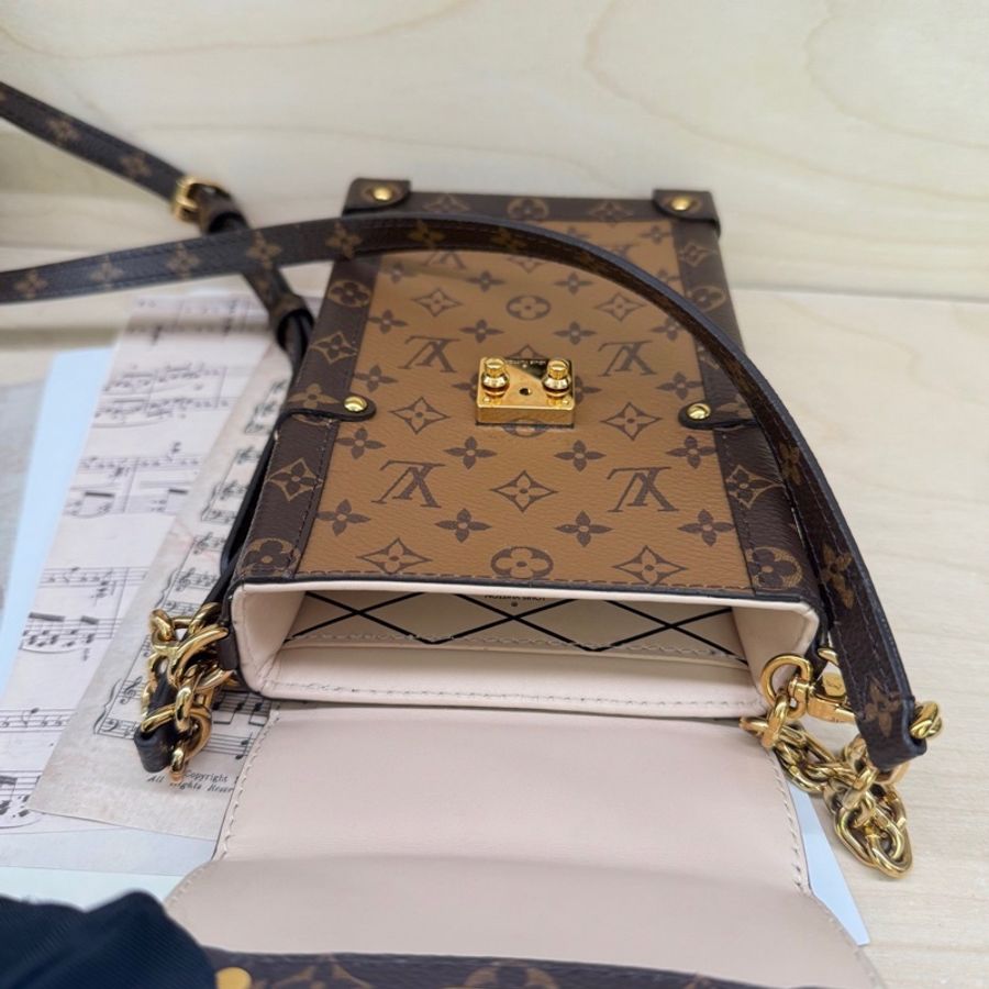 LV trunk拼色老花手機盒子包 芯片款 尺寸約11x17.5x3.5-6