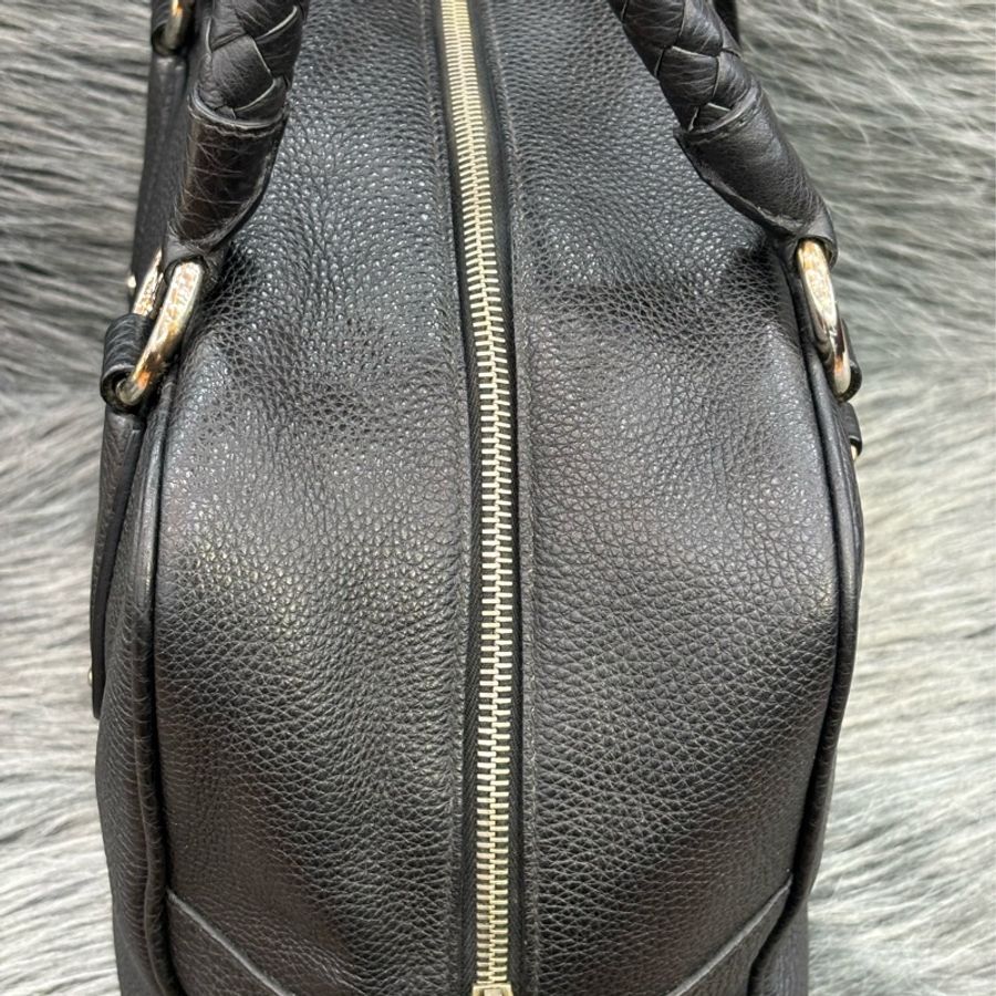 PRADA BL0310 黑色荔枝皮 銀色LOGO 編織把 拉鍊 手提包保齡球包波士頓包-1