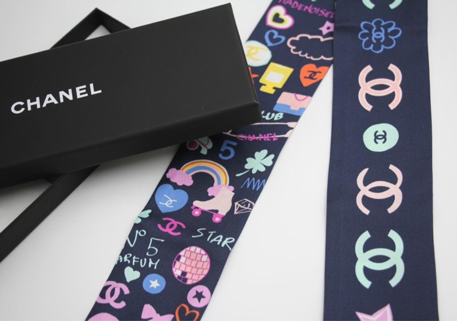 CHANEL 100% Silk Twilly CC Mark Scarf in Navy Blue-7