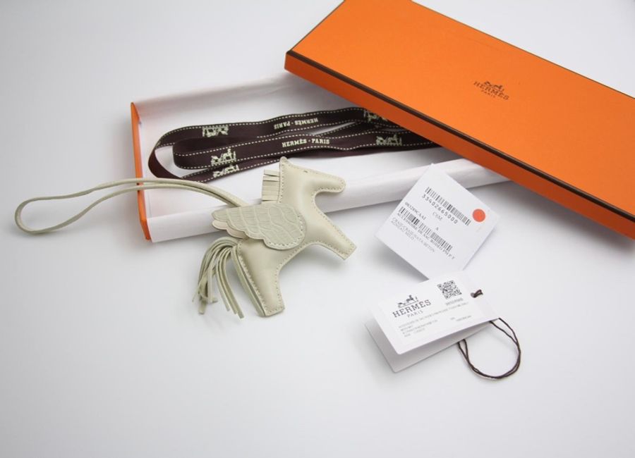 HERMÈS RODEO PM PEGASE TOUCH MILO / ALLI MISSI MATAI / AI CRAIE / CRAIE / NATA / BETON-11