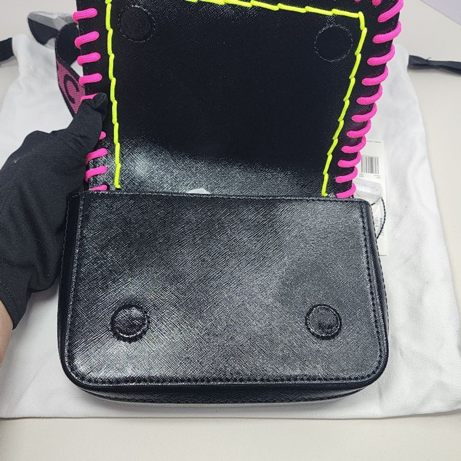 全新未使用 Marc Jacobs Hip Shot Whipstitch 腰包 斜背包 肩背包 黑色螢光包 鍊條包 多功能兩用包 小包 女生小包-20