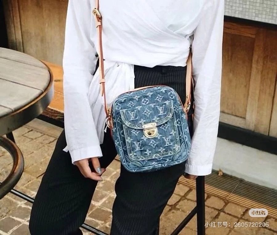 LV復刻單寧相機包 復古系列 二手美品 男女適🈴-2