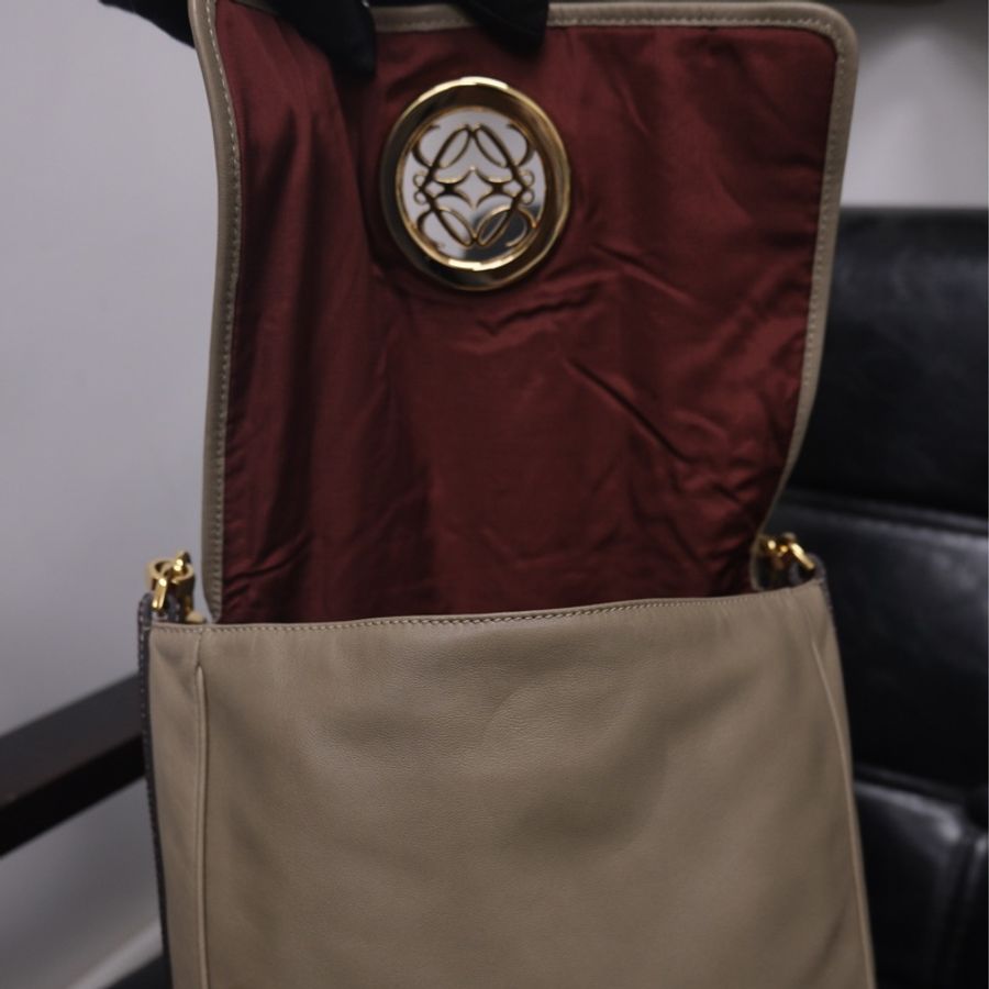 Loewe Vintage Leather Shoulder Bag 羅意威小羊皮腋下包-8