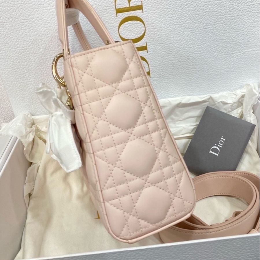 Dior 迪奧 羊皮櫻花粉 戴妃 25年-6