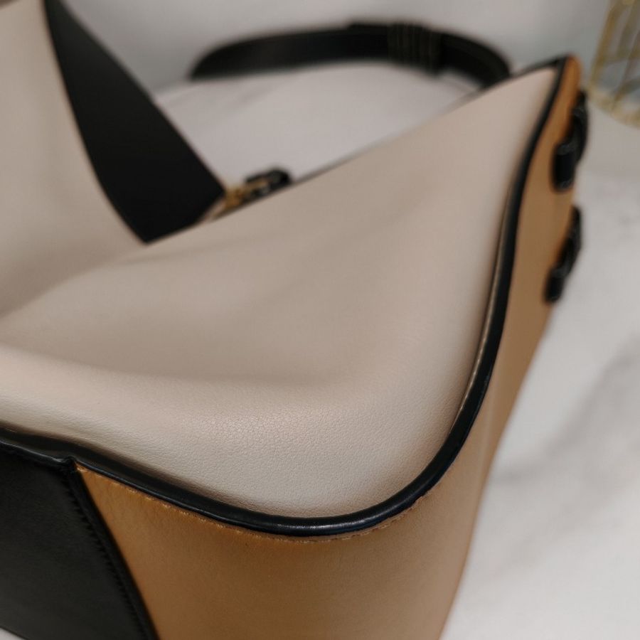 Loewe small hammock 小號吊床包-13
