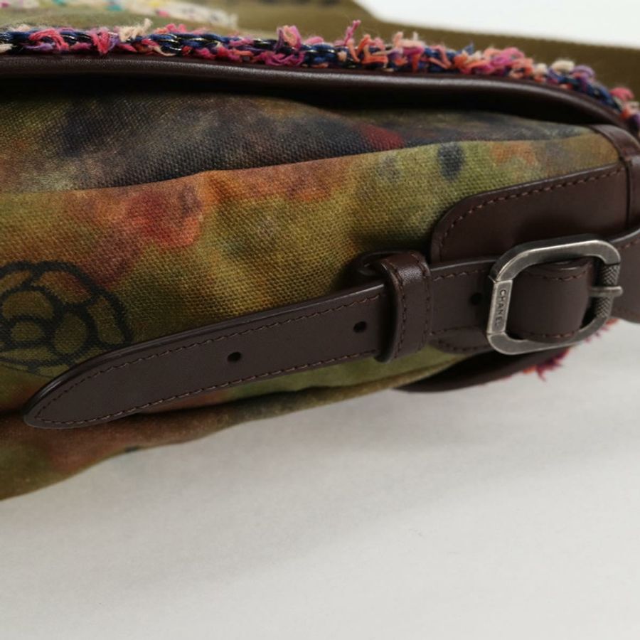 【日本直送】香奈兒刺繡塗鴉單背包 帆布皮革 卡其色 CC 正品 yk18413SM-17