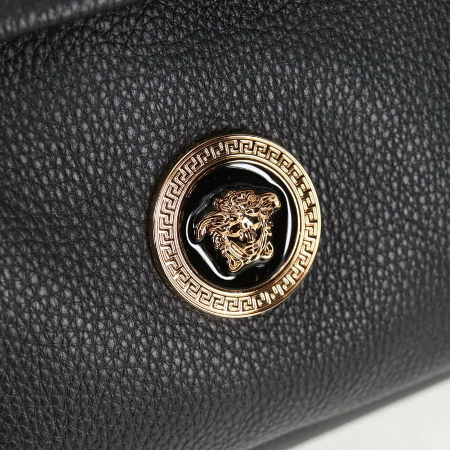 【日本直送】范思哲 (VERSACE) 黑色金色皮革雙肩包,正品編號 118813M-18
