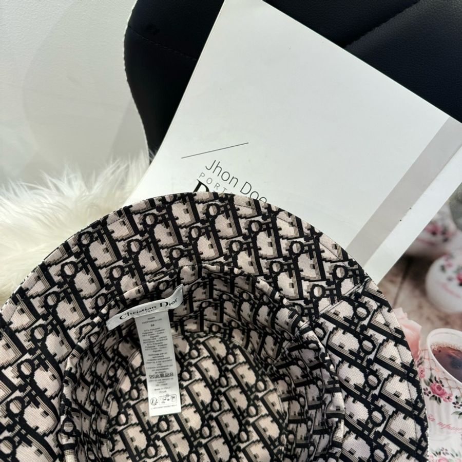 Dior 雙面漁夫帽 巴黎地圖 x 經典老花-3
