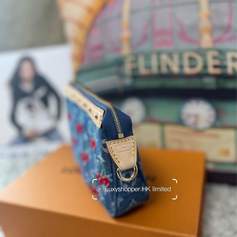 LV x TM Cherry 牛仔麻將包-4