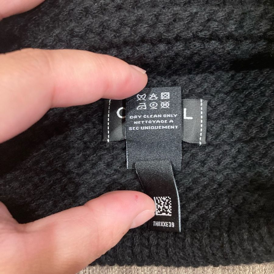 香奈兒chanel24k全黑 白logo經典不敗毛帽 冷帽 全新商品-3