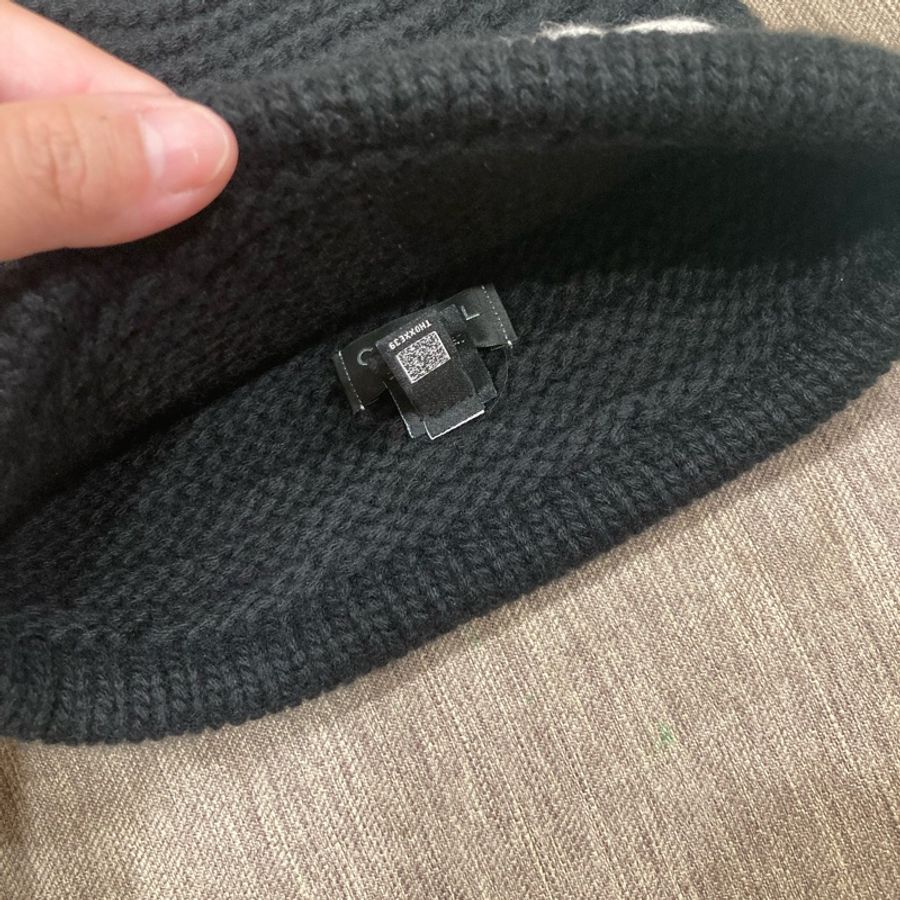 香奈兒chanel24k全黑 白logo經典不敗毛帽 冷帽 全新商品-5