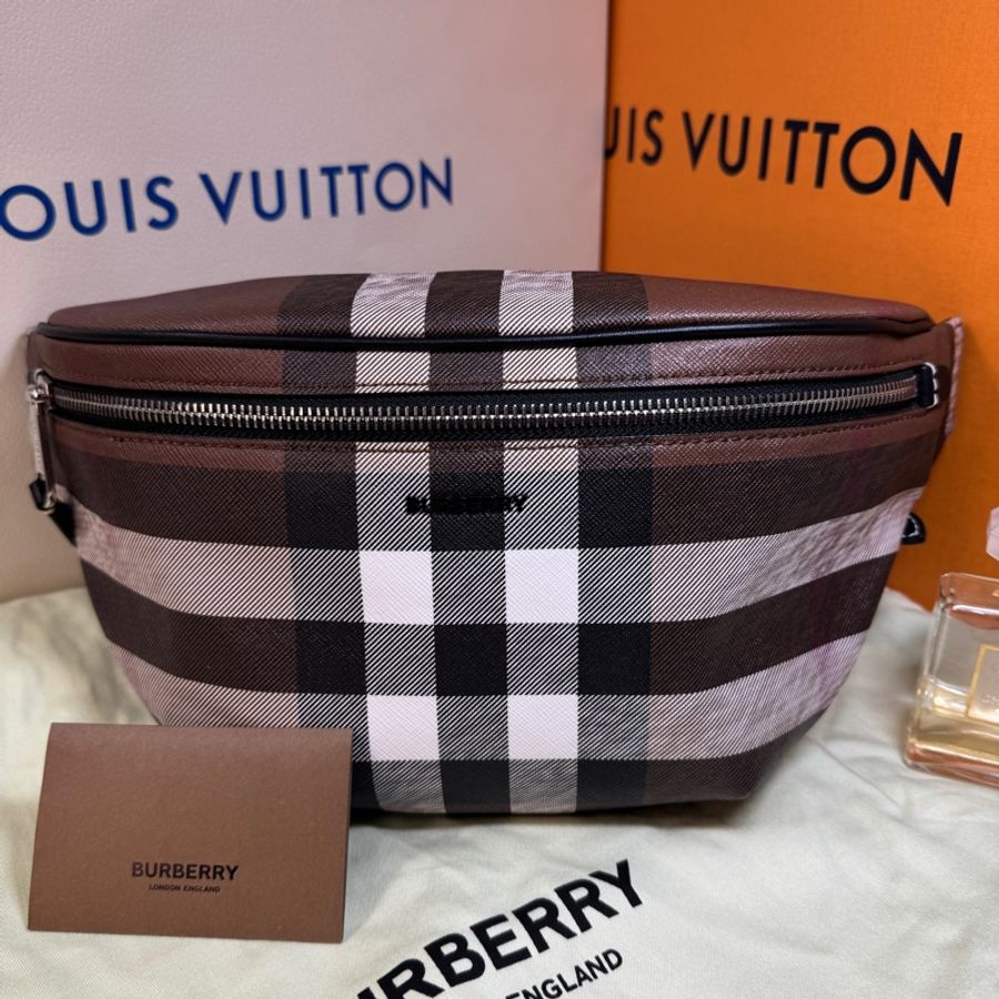 💞💞Burberry #胸口包 #腰包 斜背包-5