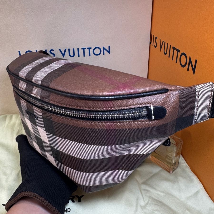 💞💞Burberry #胸口包 #腰包 斜背包-10
