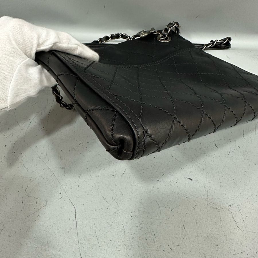 Chanel 黑色牛皮雙c吊飾銀鏈斜背包 肩背包-14