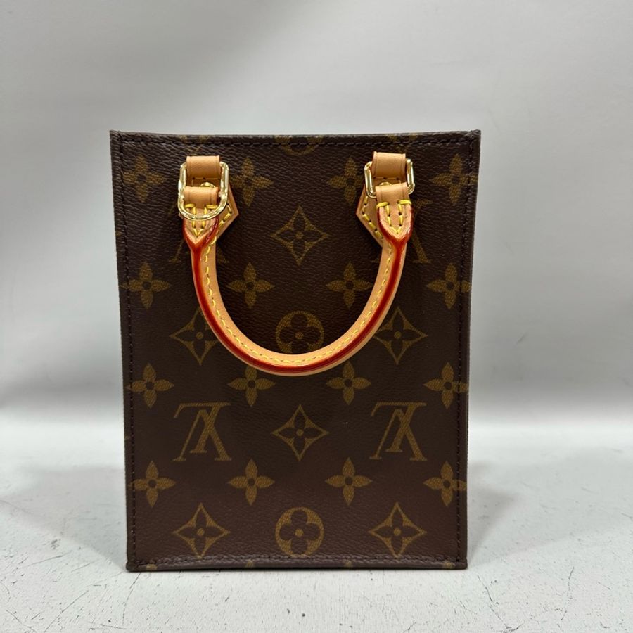 Louis Vuitton M81295 老花金釦琴譜包 petit sac plat-1