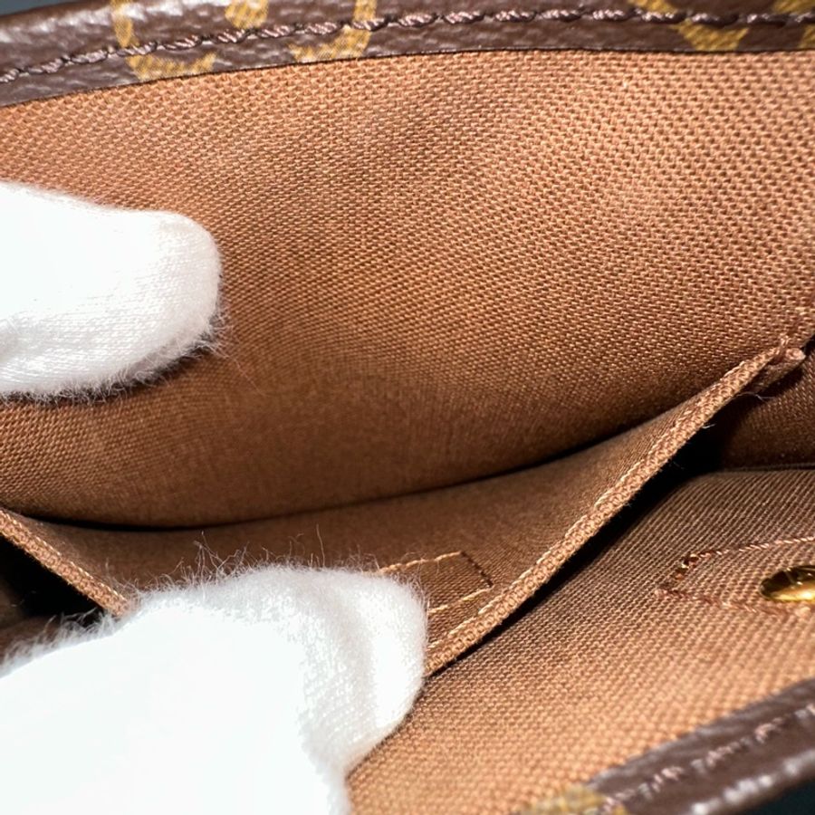 Louis Vuitton M81295 老花金釦琴譜包 petit sac plat-18