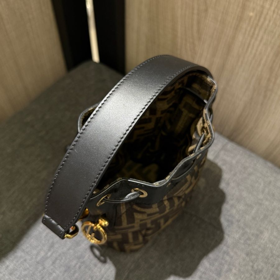 FENDI Mon Tresor 黑色牛皮拼真絲尼龍金釦束口水桶包 手提包 迷你手袋-5
