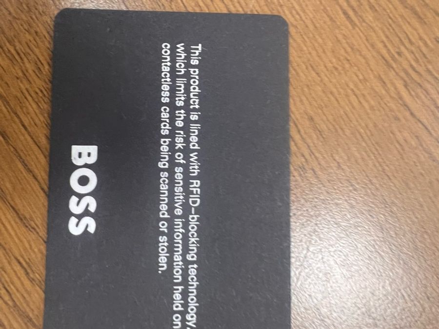 Boss 手機證件套無超所值全新售3300-11