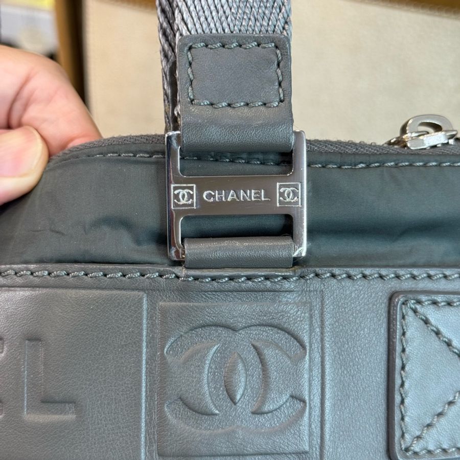 CHANEL 兔毛拉鍊小型托特公事包/灰綠🩶少見款式-13