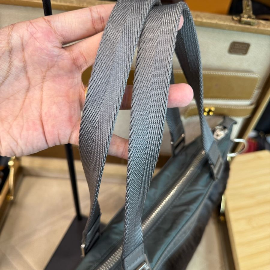 CHANEL 兔毛拉鍊小型托特公事包/灰綠🩶少見款式-15