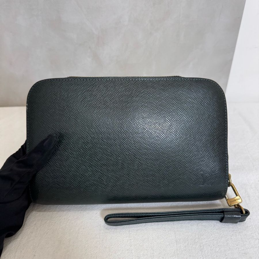 Louis Vuitton 墨綠色手拿包-5