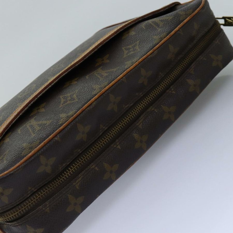 【日本直送】路易威登 Monogram Compiegne 28 手拿包 M51845 LV 正品 am6409-4