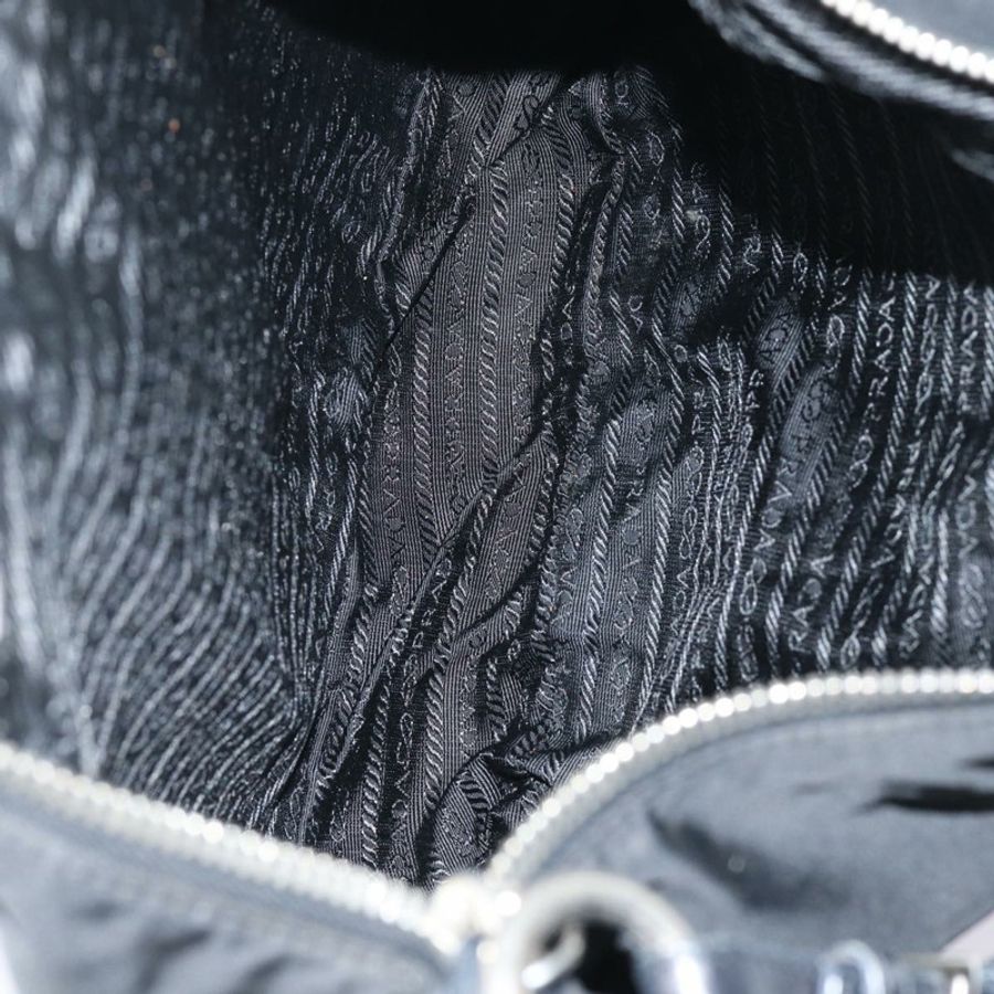 【日本直送】PRADA 黑色尼龍單肩包 正品 am6640-11