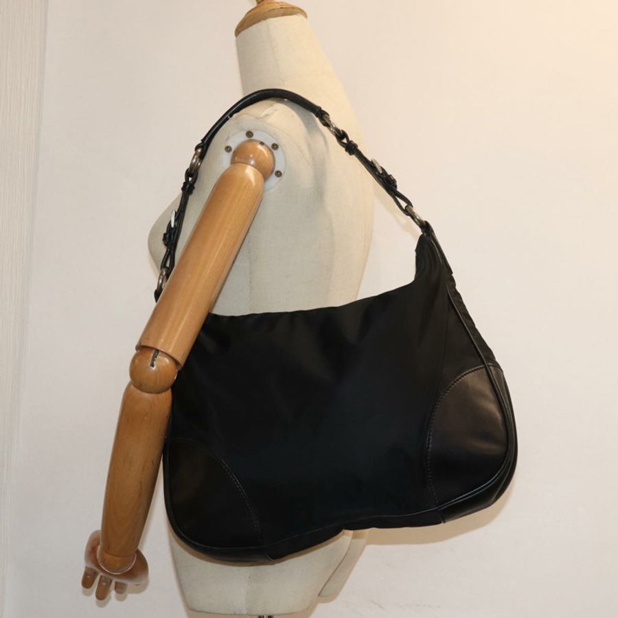 【日本直送】PRADA 黑色尼龍單肩包 正品 am6640-23