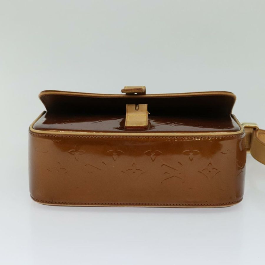 【日本直送】路易威登 Monogram Vernis Christie GM 單肩包 青銅色 M91107 正品 108191-4