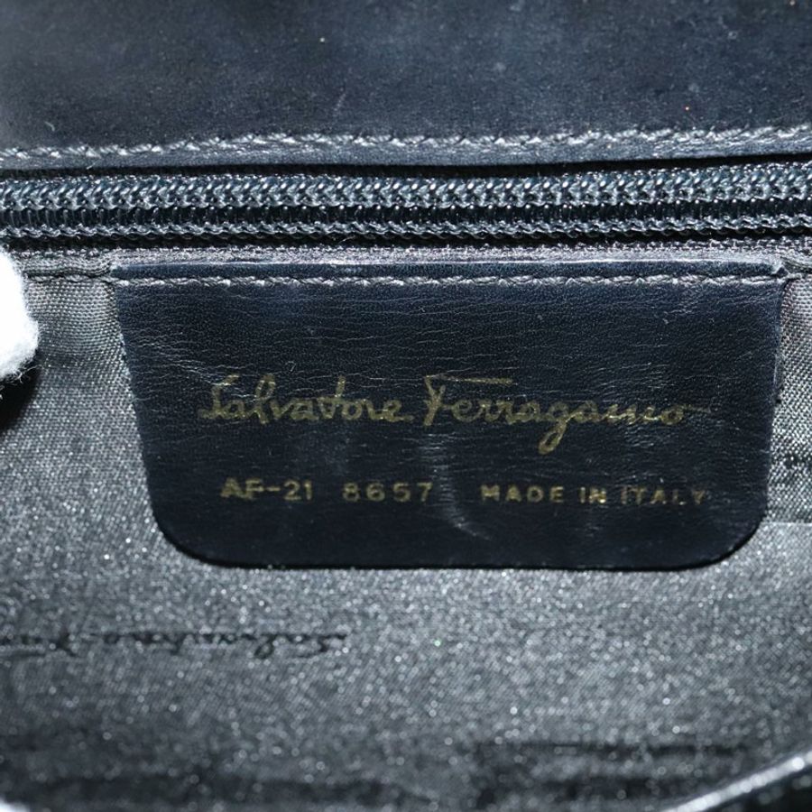 【日本直送】Salvatore Ferragamo Gancini 手提包 皮革 2way 黑色 金色 Auth hk2029-11
