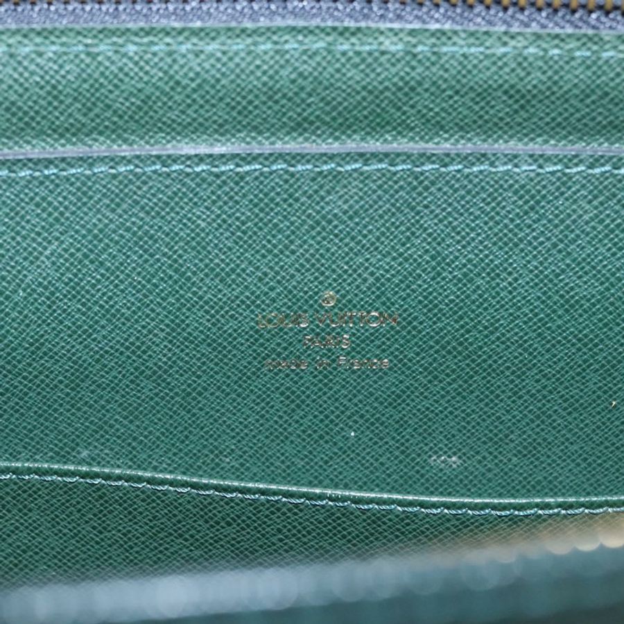 【日本直送】路易威登 Taiga Porte Documents Rozan 手提包 Epicea M30054 LV Auth BD388-17