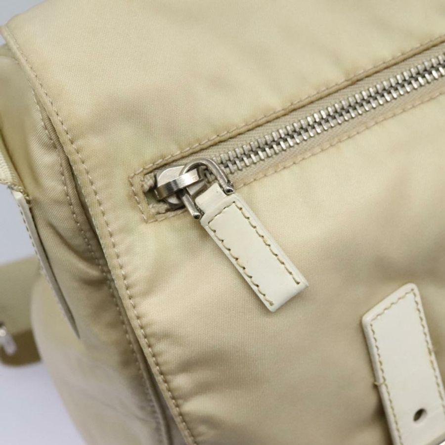 【日本直送】PRADA 尼龍米色銀色單肩包 正品 ac3661-22
