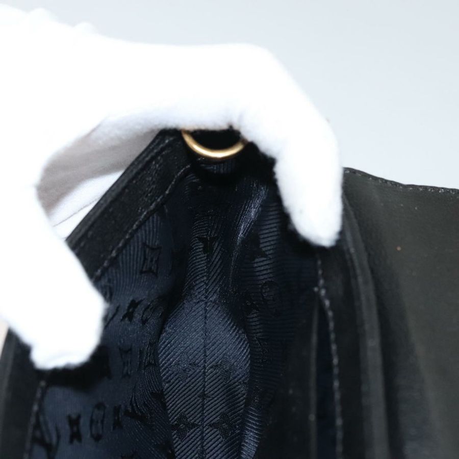 【日本直送】路易威登 Avant Garde 肩背包，黑色麂皮材質，貨號 M97093，LV 正品，BA550S-24