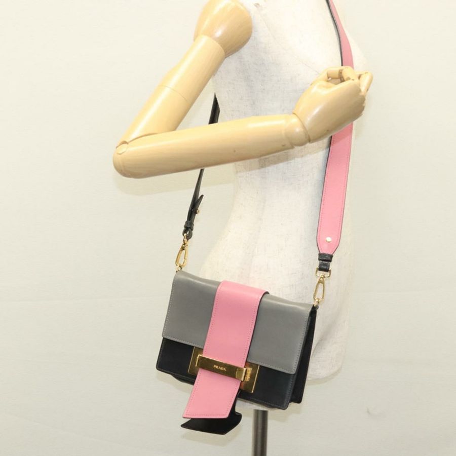 【日本直送】PRADA 鏈條單肩包 皮革 灰色 金色 正品 bs23951-25