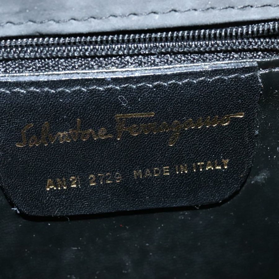 【日本直送】Salvatore Ferragamo 灰色麂皮單肩包 正品 BA862-10