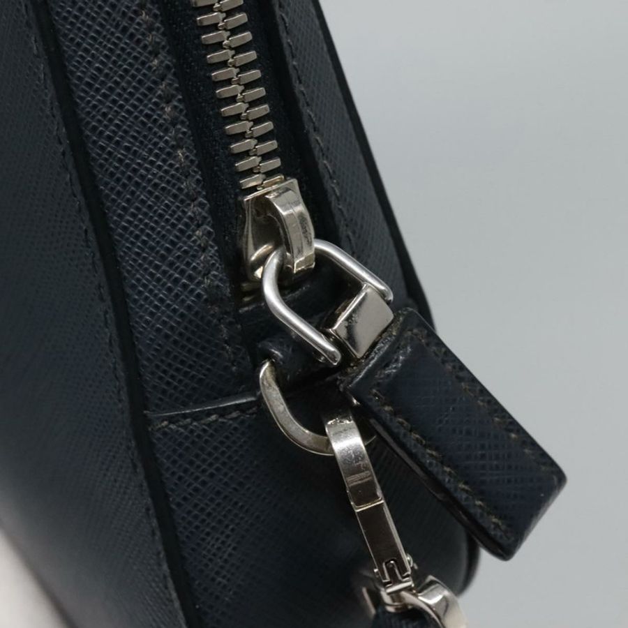 【日本直送】PRADA 手拿包 Safiano 皮革 海軍藍 銀色 正品 BD1408-17