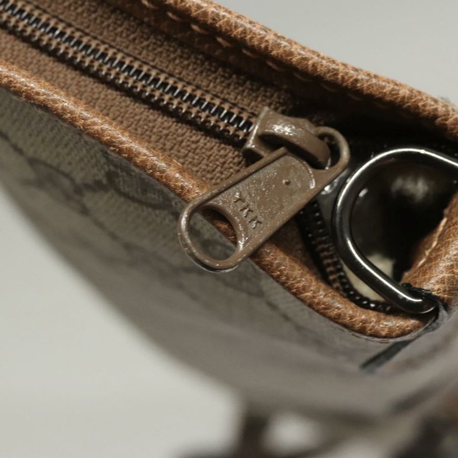【日本直送】GUCCI GG Supreme GunSlip PVC 米色 正品 MX319-21