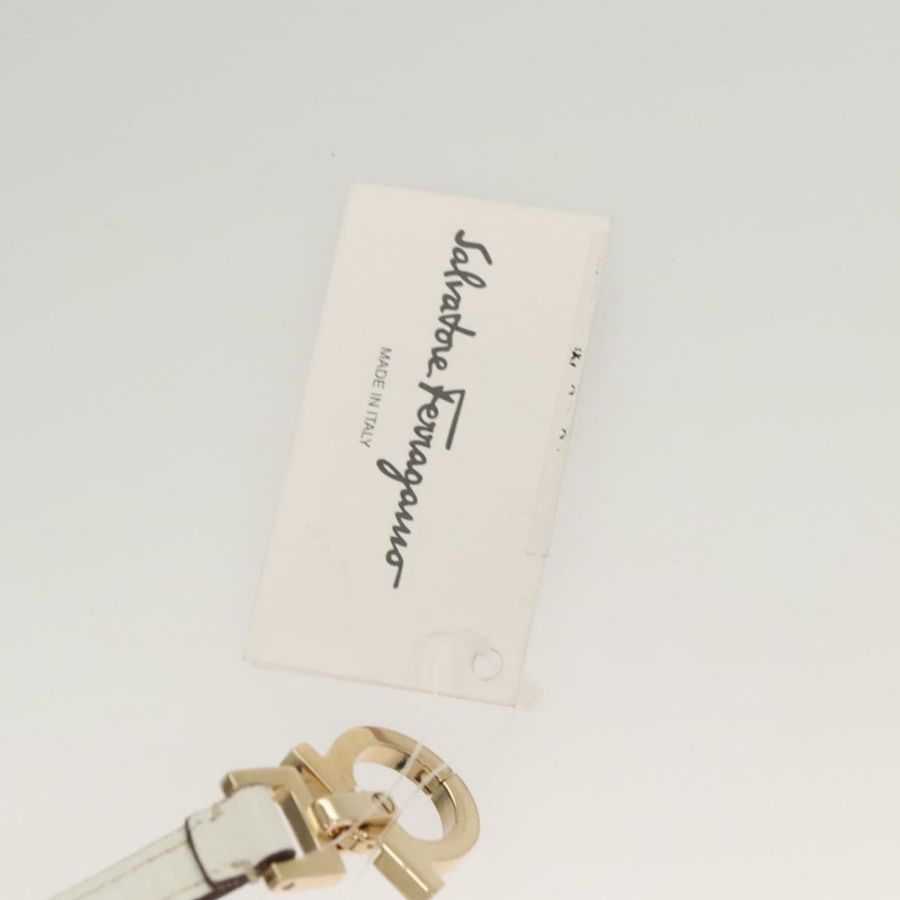 【日本直送】Salvatore Ferragamo Gancini 白色真皮手拿包 Auth KD566-11