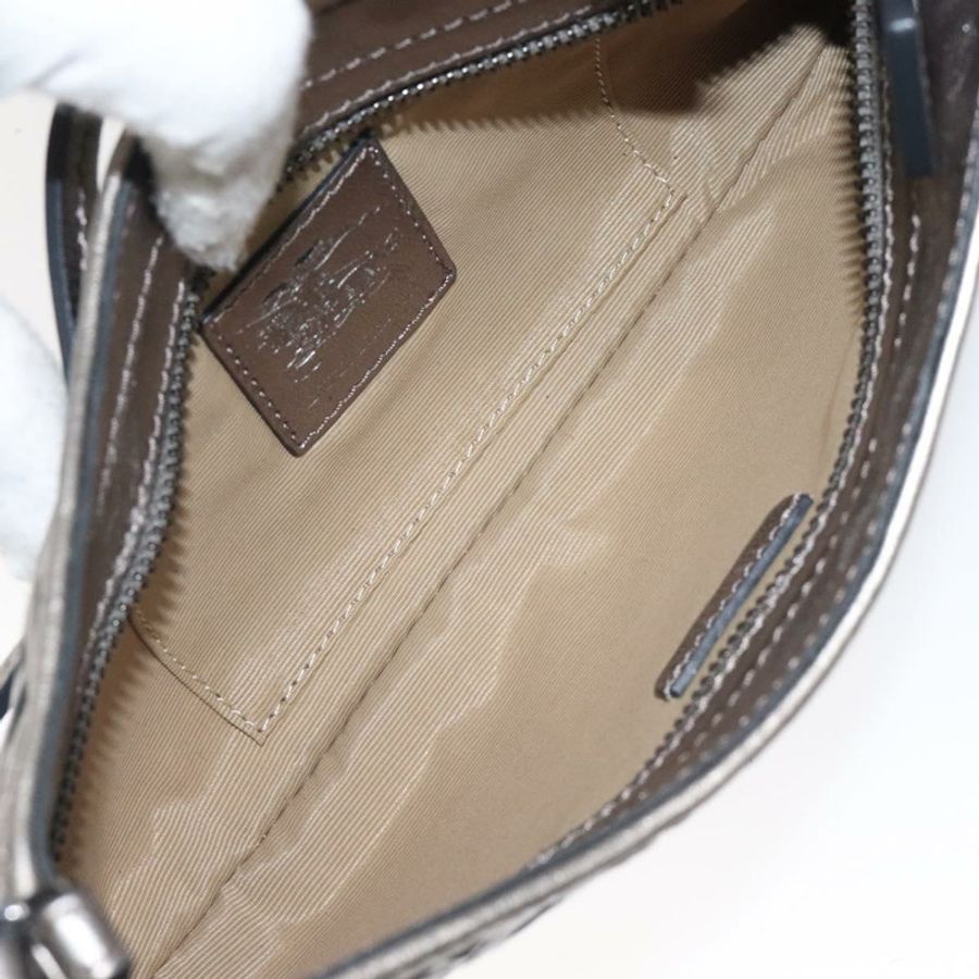 【日本直送】BURBERRY Nova Check 皮革銀色配件包 Auth 118011-10