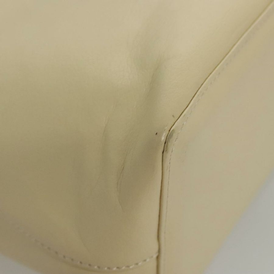 【日本直送】BURBERRY 手提包 皮革 米色 金色 正品 BA1065-8